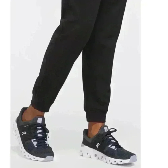 BRAND NEW WITH TAGS Jaanuu Women's Essential 5-Pocket Jogger SOLID BLACK COLOR - Picture 4 of 5